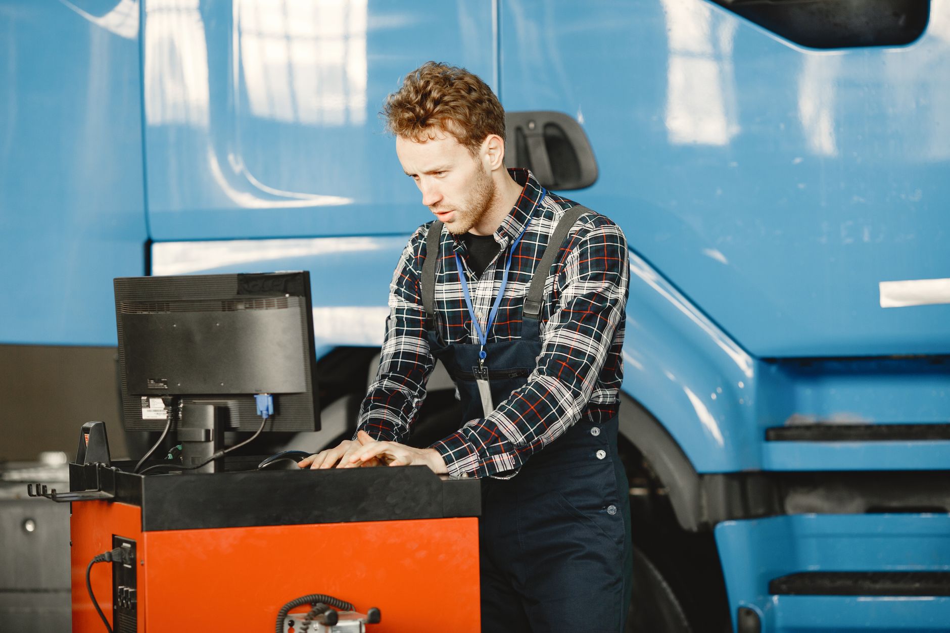 Fleet checklist for truck maintenance software free options