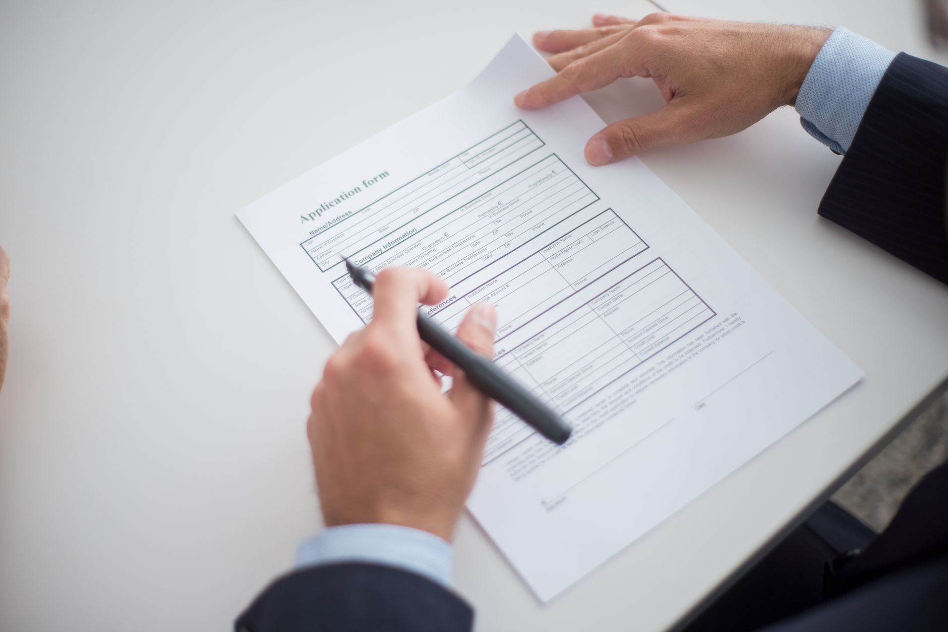 What to require in a maintenance job application workflow for mobile field teams